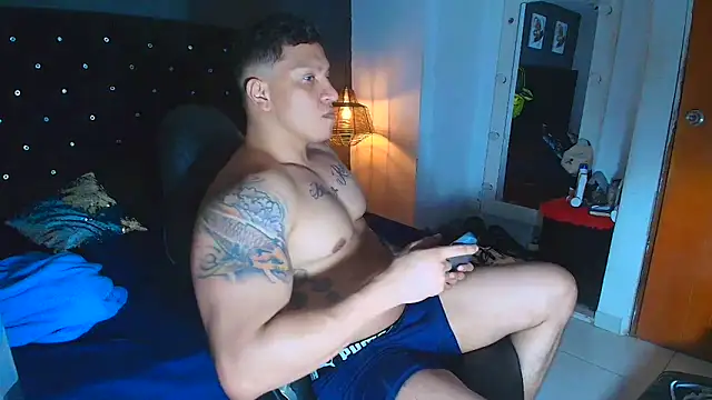 ethan dalton  online show from November 17, 3:12 am