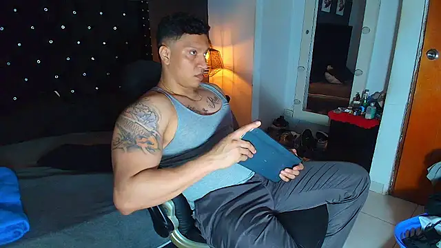 ethan dalton  online show from January 10, 3:30 am