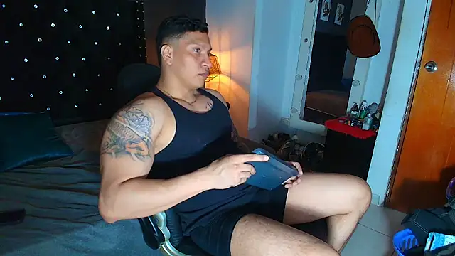 ethan dalton  online show from January 13, 3:12 am