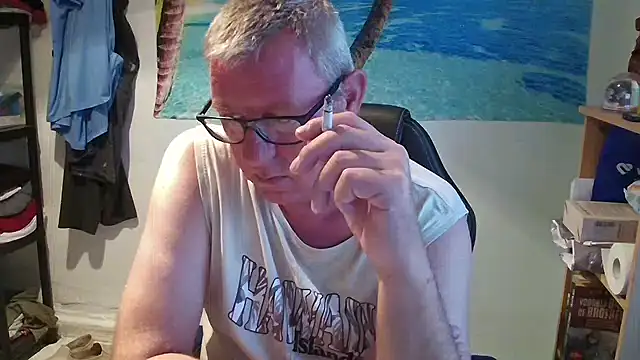 JamesBauer online show from June 4, 5:13 am