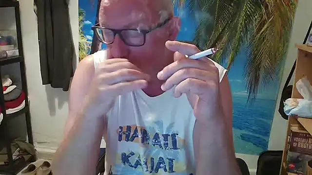 JamesBauer online show from June 12, 4:22 am