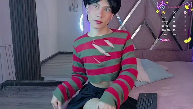 Ash Femboy online show from October 27, 9:52 pm