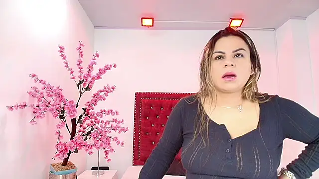 Snapshot of Lia_adamsss chatting on May 20, 3:24 am Lia adamsss online show from May 20, 3:24 am