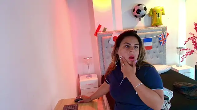 Lia adamsss online show from June 28, 3:12 am