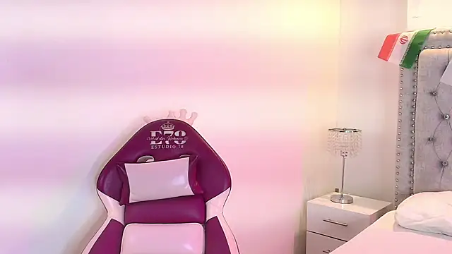 Lia adamsss online show from July 4, 3:24 am