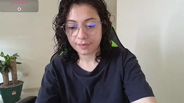 Snapshot of Mabbaldama chatting on March 22, 5:09 pm Mabbaldama online show from March 22, 5:09 pm