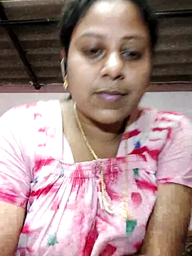 Snapshot of JENNIFERtamil chatting on November 7, 7:52 am JENNIFERtamil online show from November 7, 7:52 am