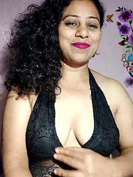 Snapshot of JENNIFERtamil chatting on March 18, 8:01 pm JENNIFERtamil online show from March 18, 8:01 pm