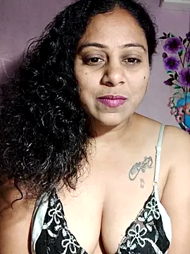 Snapshot of JENNIFERtamil chatting on March 29, 7:14 pm JENNIFERtamil online show from March 29, 7:14 pm