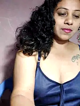 Snapshot of JENNIFERtamil chatting on May 13, 5:54 pm JENNIFERtamil online show from May 13, 5:54 pm