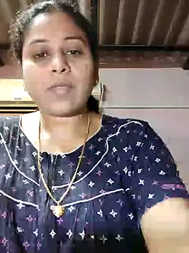 Snapshot of JENNIFERtamil chatting on May 26, 7:37 am JENNIFERtamil online show from May 26, 7:37 am
