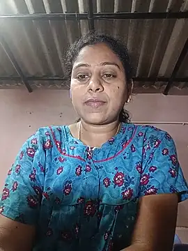 Snapshot of JENNIFERtamil chatting on June 5, 7:47 am JENNIFERtamil online show from June 5, 7:47 am