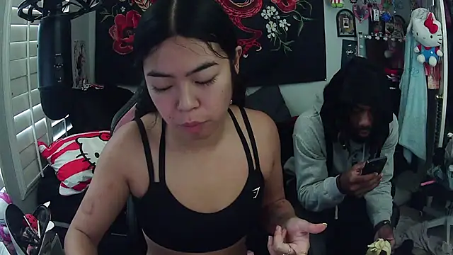 Snapshot of Cum4Cchyna chatting on October 6, 5:10 pm Cum4Cchyna online show from October 6, 5:10 pm