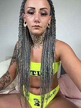 xxveraa vibe online show from June 9, 7:58 pm
