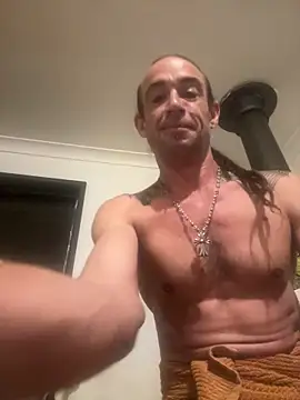 mastertittiefkr online show from November 4, 10:36 am