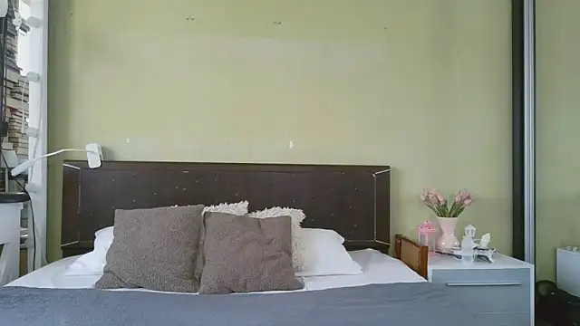 Snapshot of Angelika_Ann chatting on March 2, 7:59 am Angelika Ann online show from March 2, 7:59 am