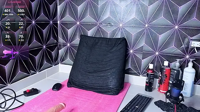 Megann 9 online show from October 22, 11:43 am