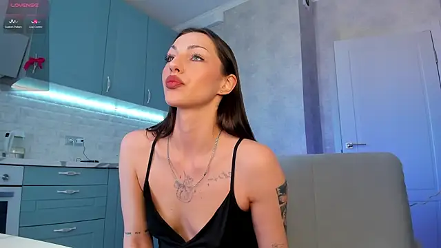 Snapshot of LilFlexxy chatting on July 8, 1:48 pm LilFlexxy online show from July 8, 1:48 pm