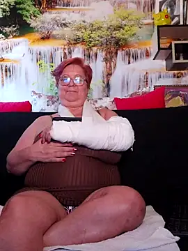 QueenPammy1 online show from March 5, 10:11 am