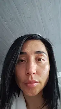 Snapshot of Elowyn chatting on January 11, 8:03 pm Elowyn online show from January 11, 8:03 pm