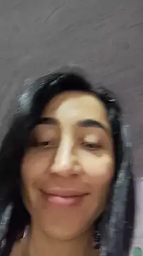 Snapshot of Elowyn chatting on January 16, 6:56 pm Elowyn online show from January 16, 6:56 pm