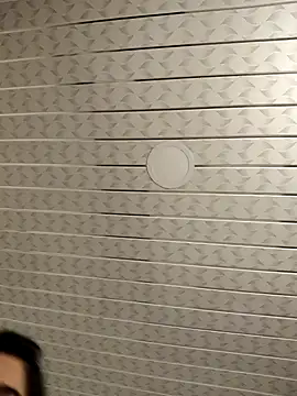 Snapshot of Elowyn chatting on February 15, 1:46 am Elowyn online show from February 15, 1:46 am