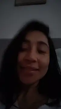 Snapshot of Elowyn chatting on March 22, 1:25 pm Elowyn online show from March 22, 1:25 pm