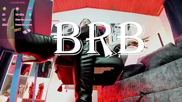 Snapshot of _LuanaDabbraccio chatting on November 22, 1:43 pm LuanaDabbraccio online show from November 22, 1:43 pm