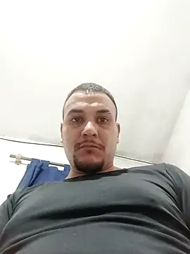 Snapshot of calfran chatting on May 30, 5:48 am calfran online show from May 30, 5:48 am