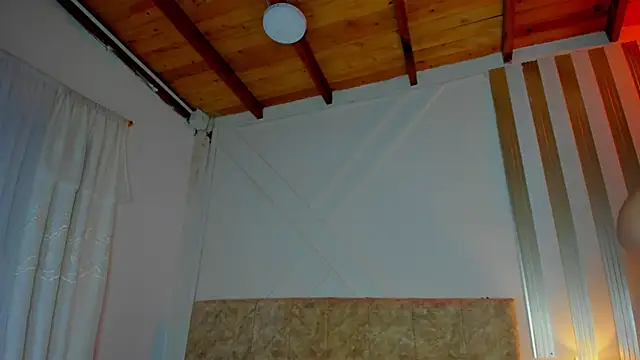 angelinarouse  online show from November 4, 3:05 am