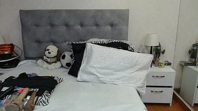ScarlettGreen  online show from April 30, 11:27 am