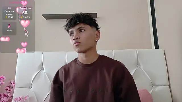 Snapshot of Ethan_Westt chatting on October 27, 8:46 pm Ethan Westt online show from October 27, 8:46 pm