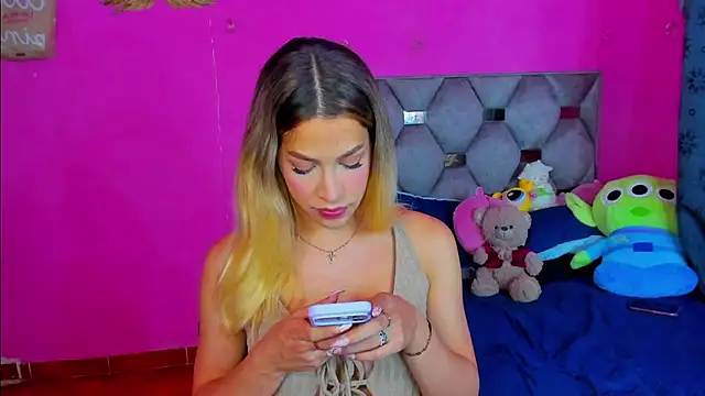 Snapshot of hanna_tss chatting on May 30, 3:58 am hanna tss online show from May 30, 3:58 am