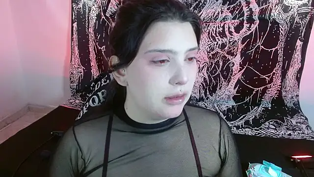 mikaskullcs online show from May 11, 10:18 pm
