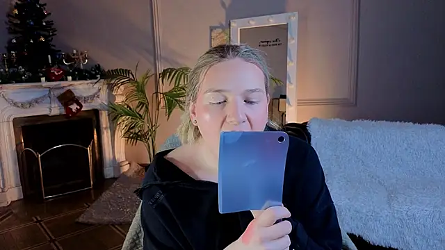 Jes Solar online show from January 10, 10:03 pm