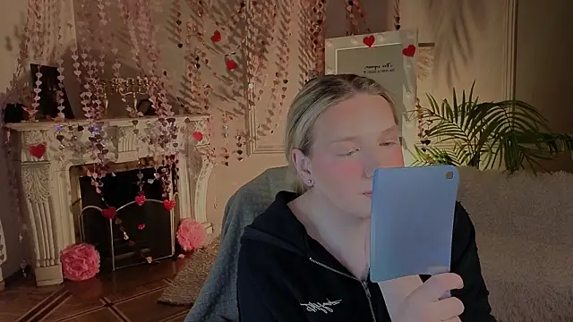 Jes Solar online show from February 20, 10:21 pm