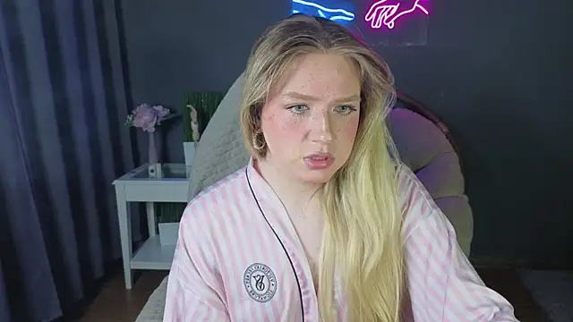 Jes Solar online show from July 25, 3:53 pm