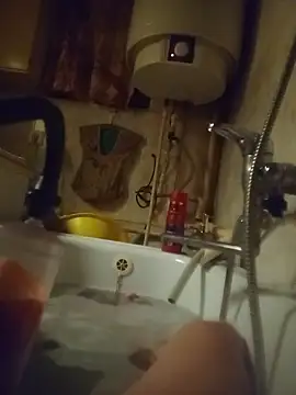 Snapshot of Tomassasdss chatting on November 24, 4:34 am Tomassasdss online show from November 24, 4:34 am