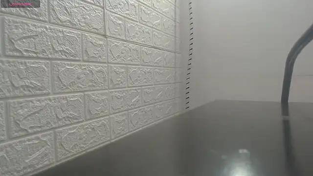 nei girl online show from November 20, 11:21 am