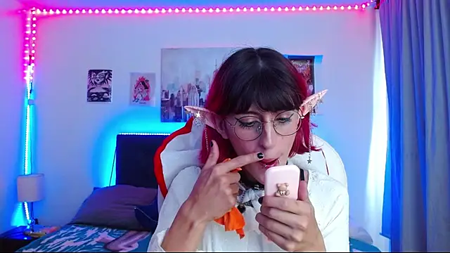 Snapshot of goth_minerva chatting on November 28, 1:47 pm goth minerva online show from November 28, 1:47 pm