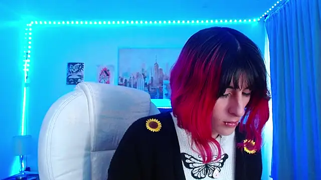 Snapshot of goth_minerva chatting on December 15, 1:26 pm goth minerva online show from December 15, 1:26 pm