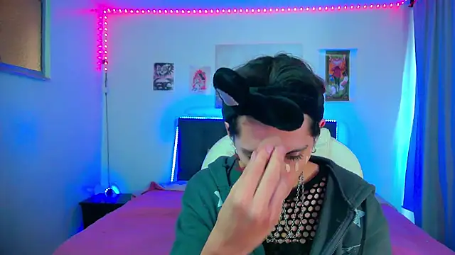 goth minerva online show from February 10, 1:37 pm