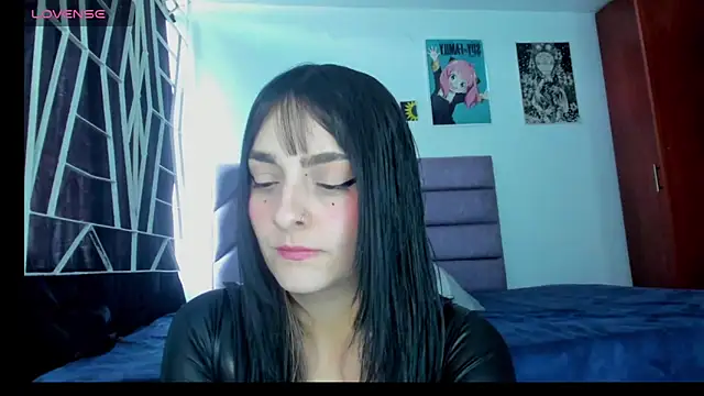 KARINNA  RAVEN online show from June 20, 10:12 pm