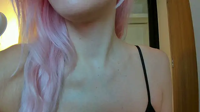 Snapshot of _Miss_Valentina_ chatting on March 7, 3:53 pm Miss Valentina online show from March 7, 3:53 pm