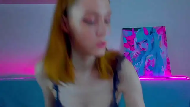 Gina lovelyy online show from September 27, 11:15 am