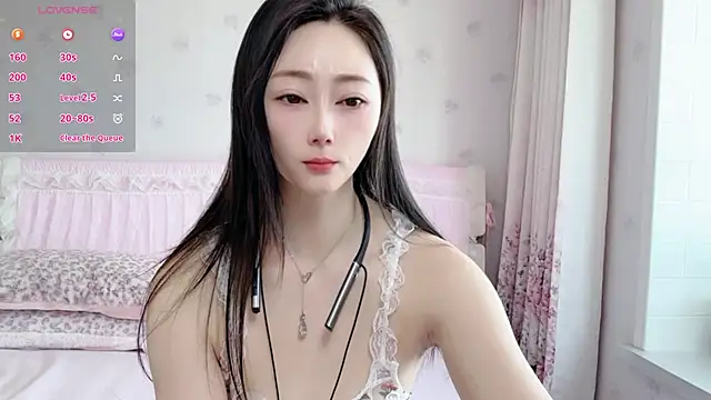 Snapshot of anjila888 chatting on June 11, 12:54 am anjila888 online show from June 11, 12:54 am
