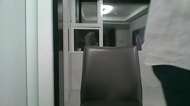 Snapshot of nole_china7 chatting on October 29, 1:46 pm nole china7 online show from October 29, 1:46 pm