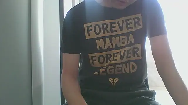 Snapshot of nole_china7 chatting on December 4, 1:04 am nole china7 online show from December 4, 1:04 am