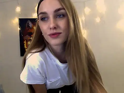 Doll Angelina online show from November 27, 7:10 am