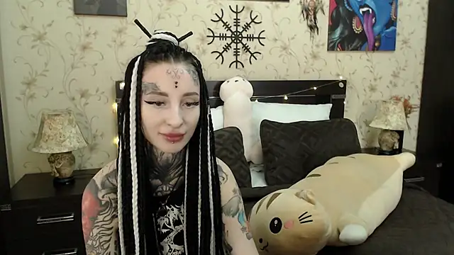 Snapshot of Velvetbat chatting on March 19, 10:55 am Velvetbat online show from March 19, 10:55 am